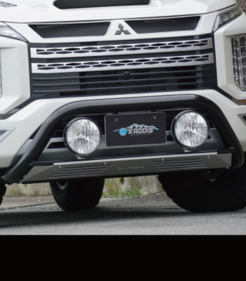 デリカD：5専門店 輝オート