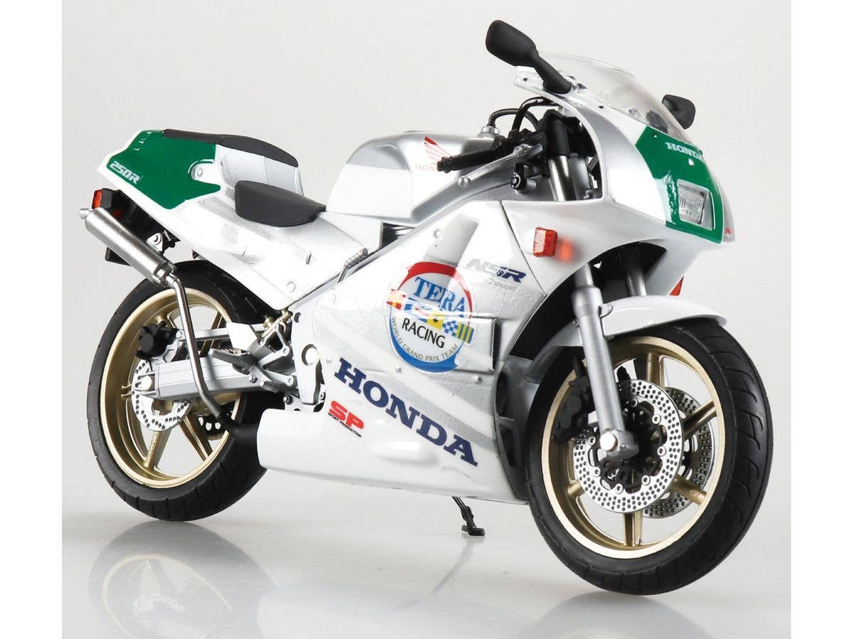 1/12 Kawasaki Ninja ZX-25R メタリックスパークブラック x パール