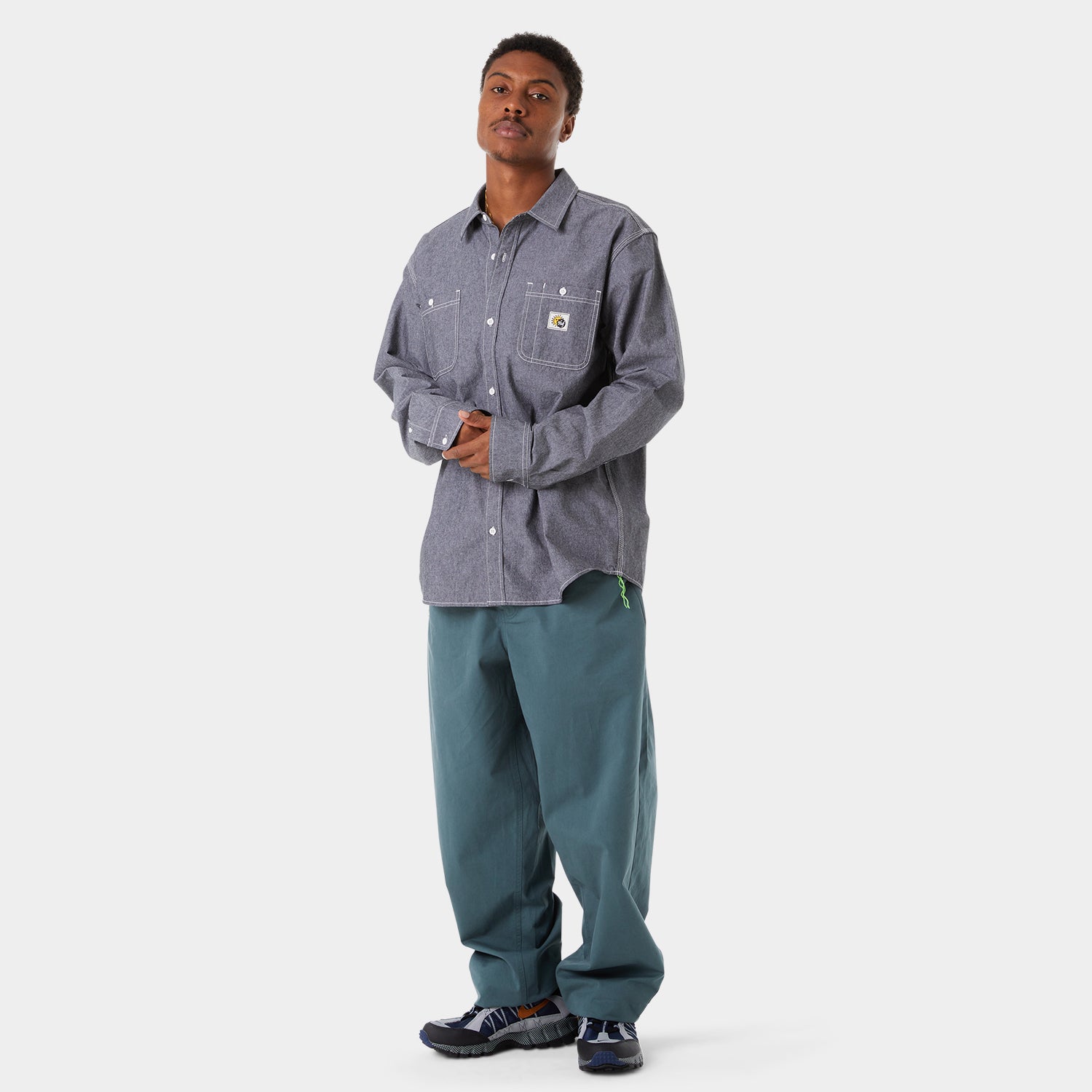 TOTAL ECLIPSE CHAMBRAY SHIRT｜TOPS & SHIRTS（トップス&シャツ