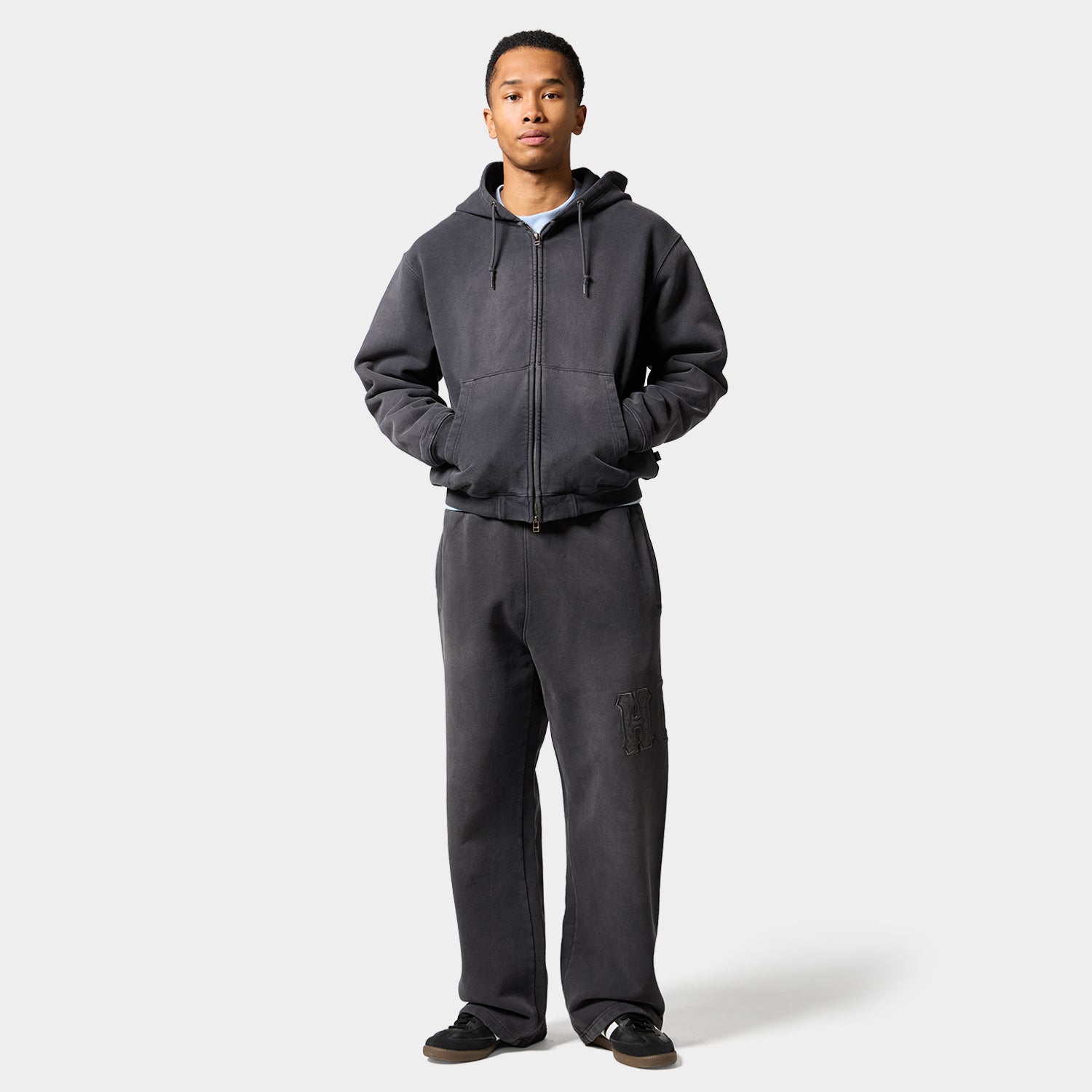 ARCH WIDE FULL ZIP HOODIE｜HOODIES（パーカー）｜【公式通販 HUF】｜ハフ