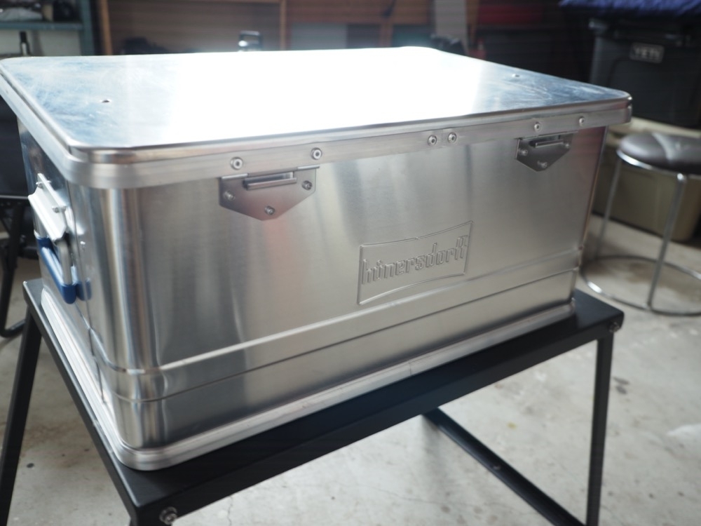 hunersdorff(ヒューナーズドルフ)アルミプロフィボックス48Lを細かく