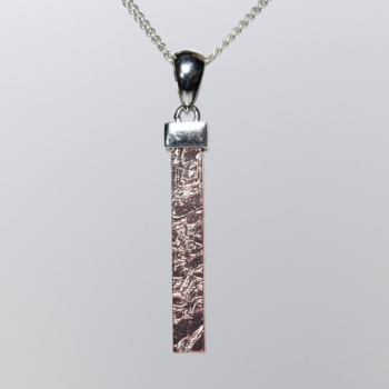 スウェーデン産]ムオニオナルスタ隕石ペンダントトップ（シルバー925