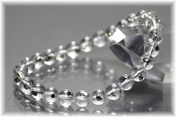 最高品質]パイライトインクォーツブレスレット（約6.5mm玉） - 埼玉県