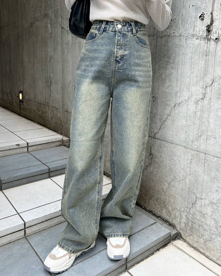 S～Mサイズ】オーロララインストーン付デニムパンツ｜INGNI(イング