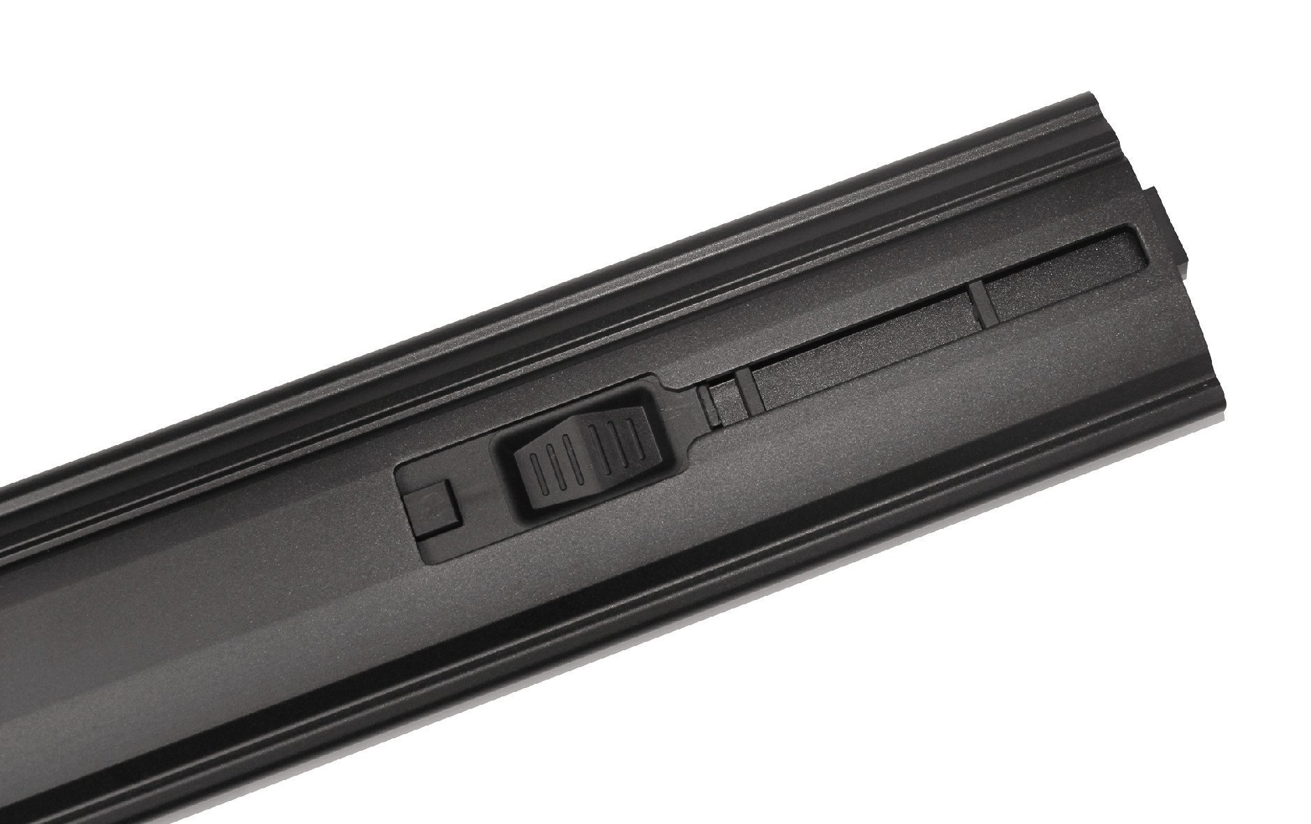 エアロベースバー（ブラック）｜INNO（イノー）｜製品情報