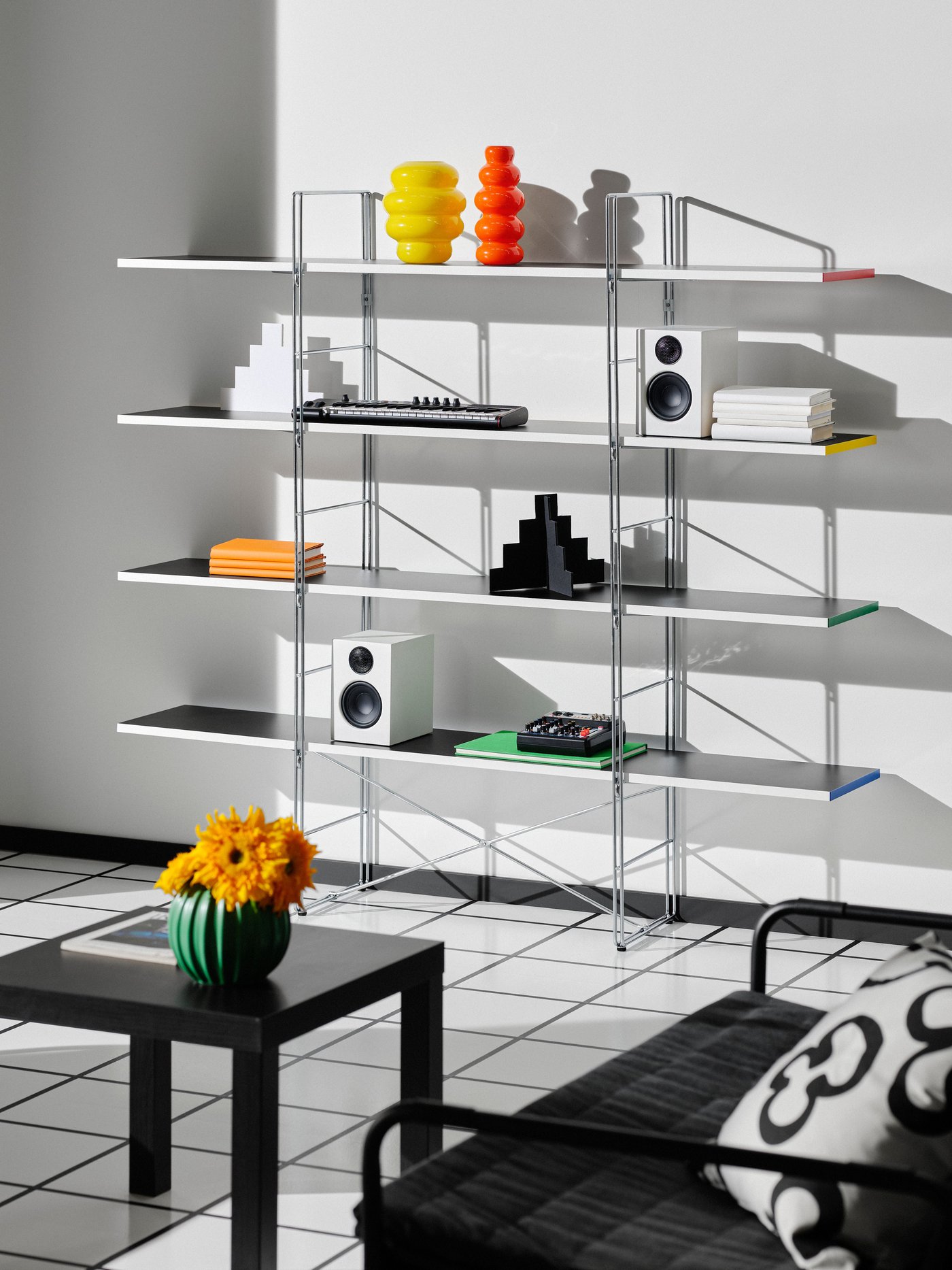 クラシックなアイテムが新たなデザインで生まれ変わるNytillverkad