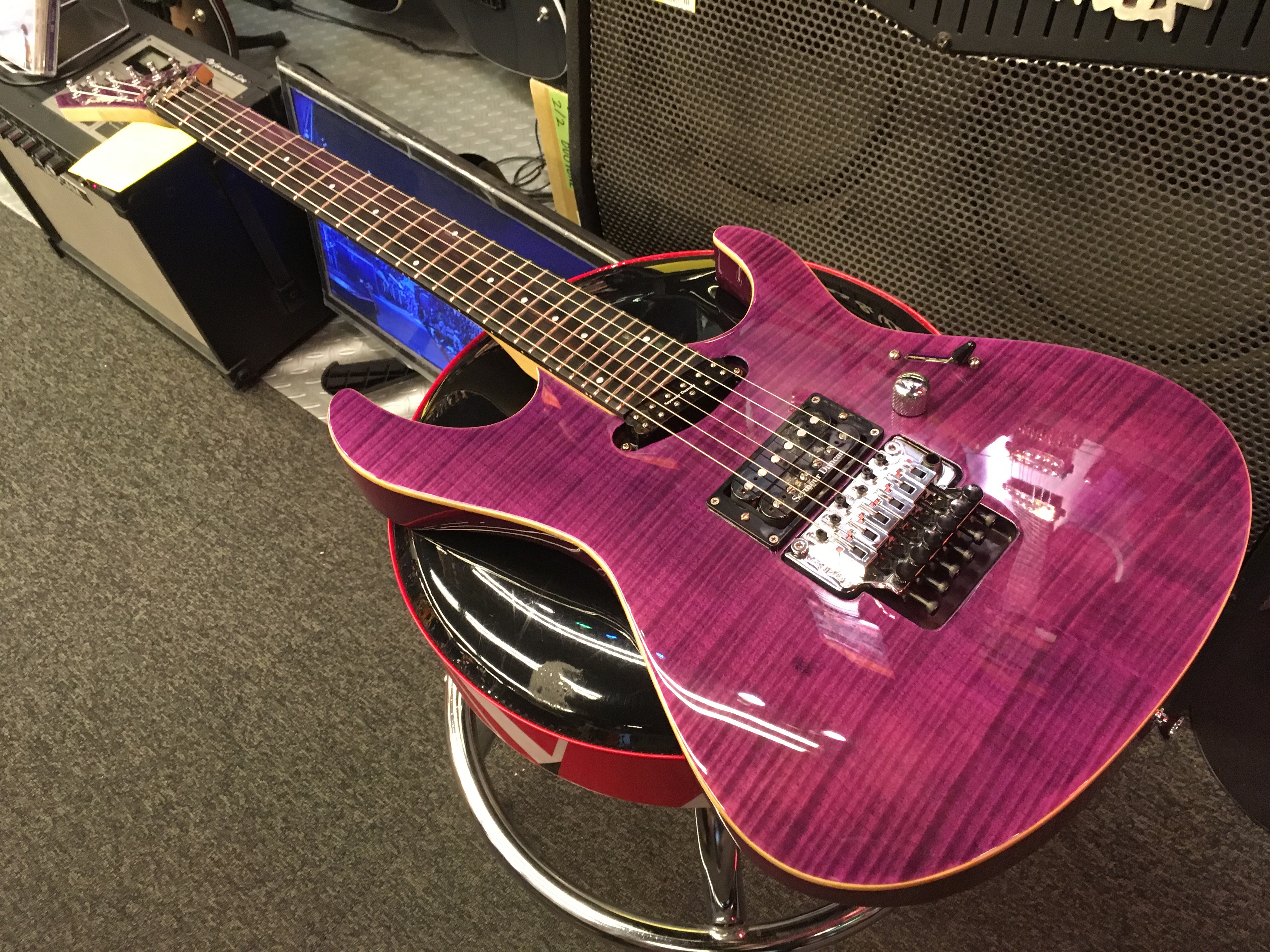 メタルフロアに入荷したUSEDギター達！其の八♪ | イシバシ楽器
