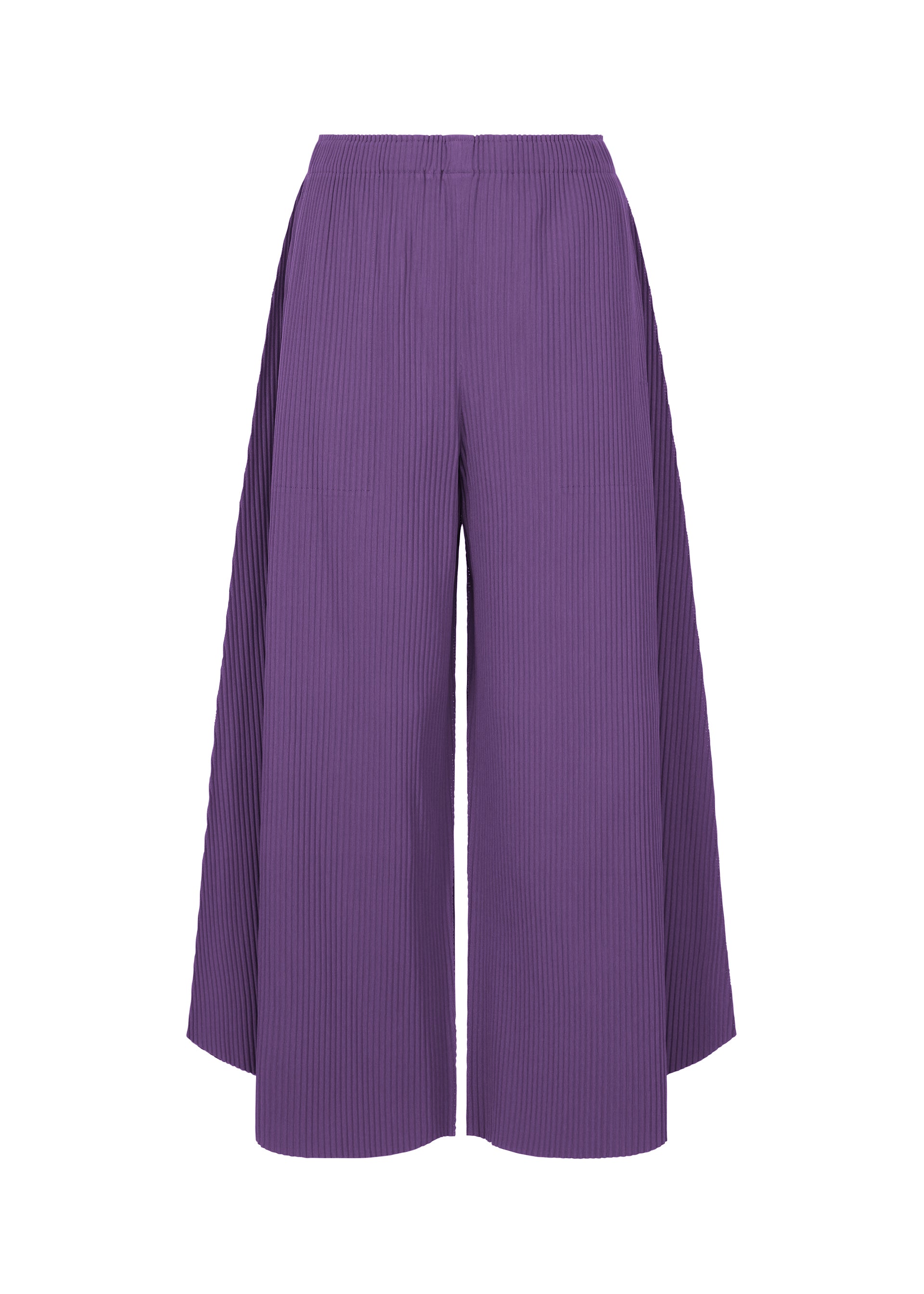 SWING PLEATS – isseymiyake.com