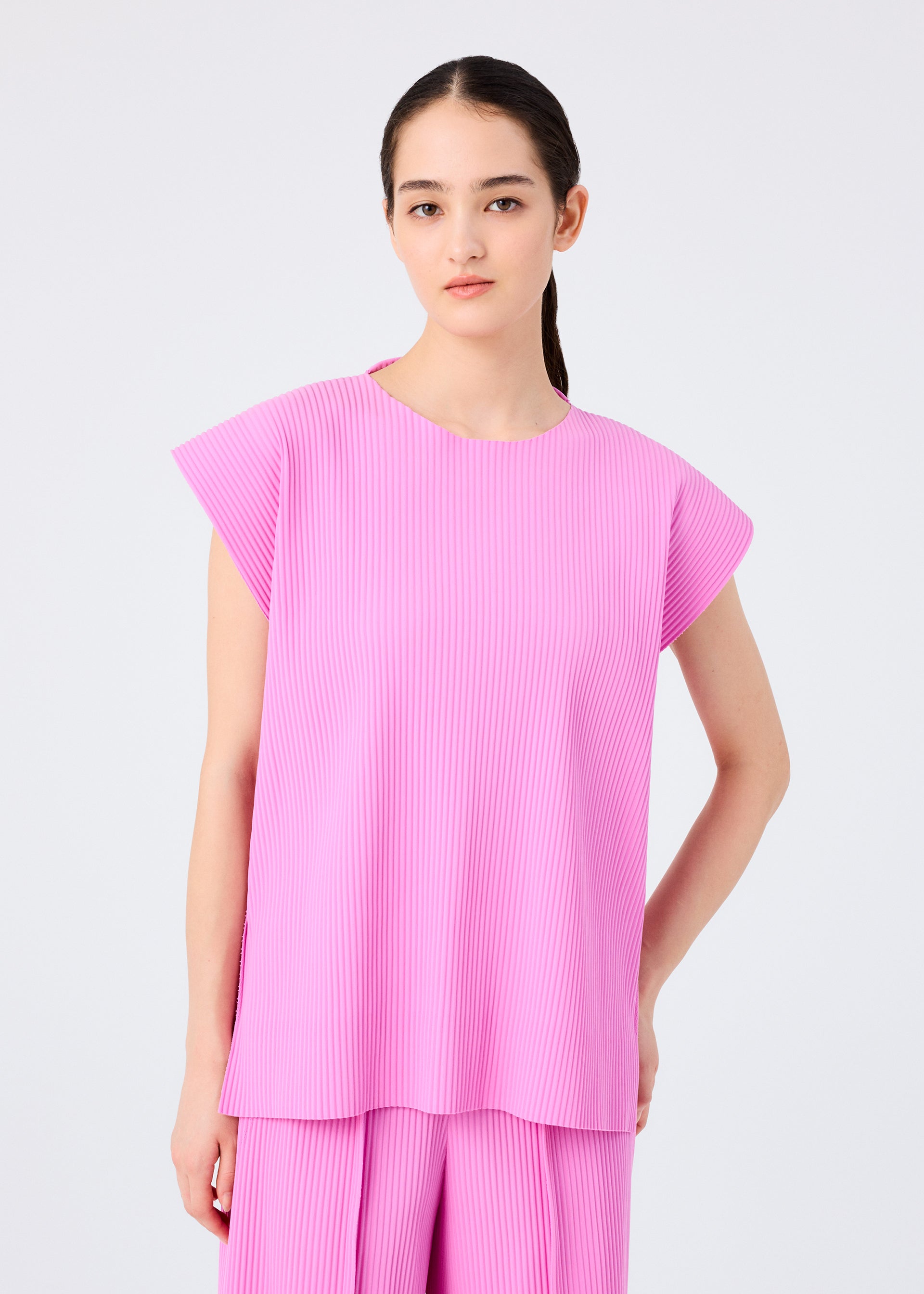 TRICK PLEATS – isseymiyake.com