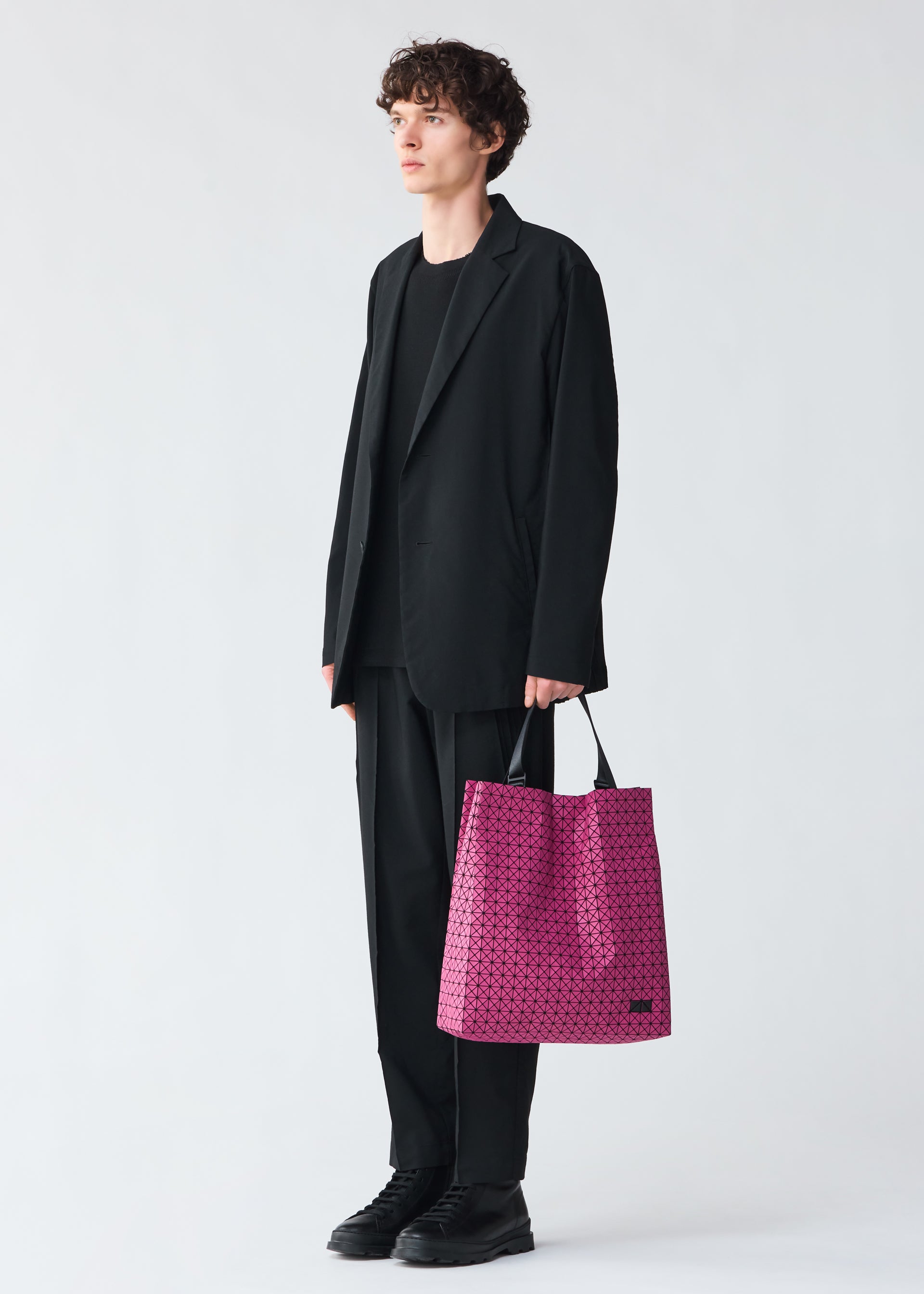 A4可 美品 バオバオイッセイミヤケ レザー トートバッグ 肩掛け ブラック