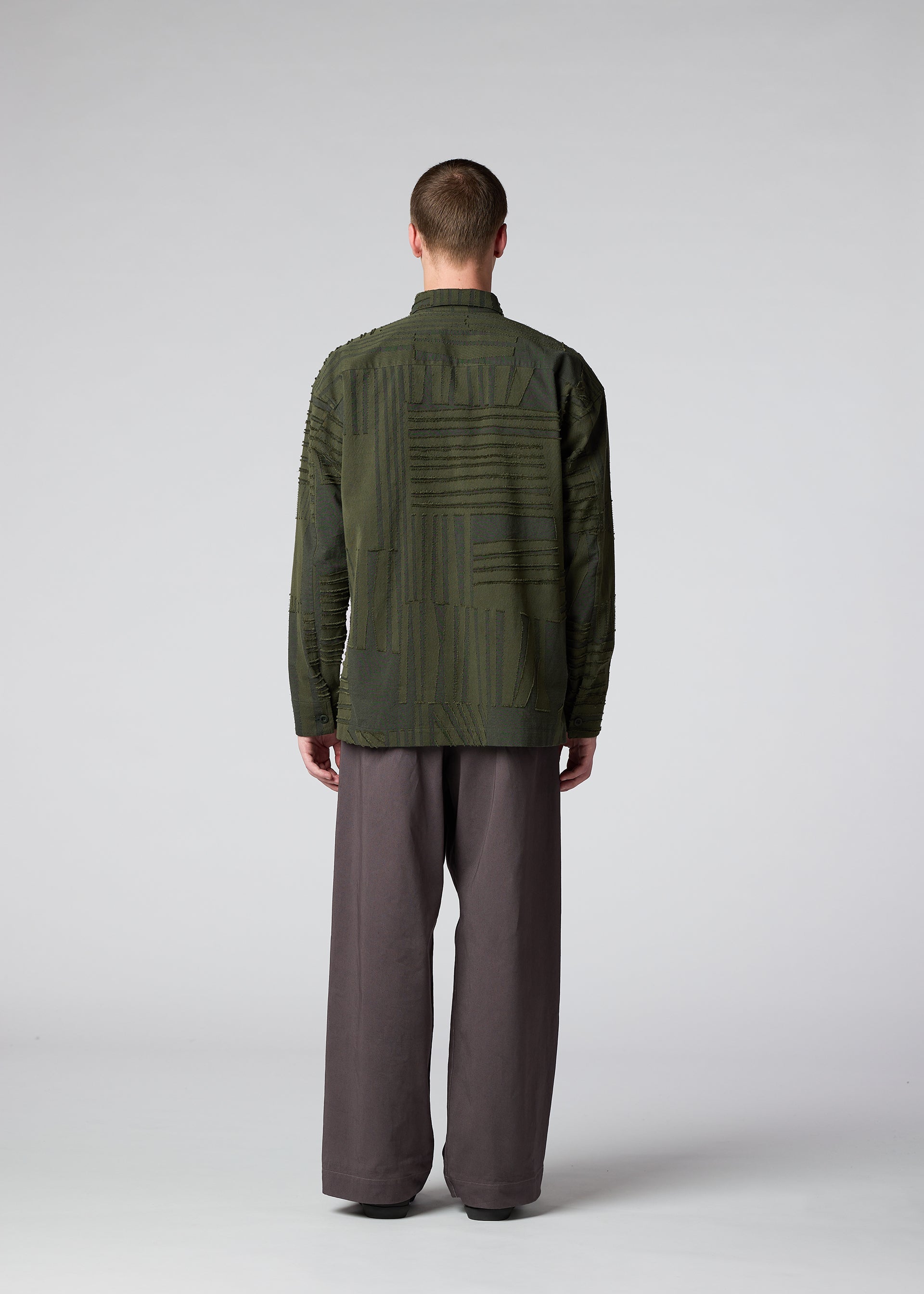 GEOMETRY JACQUARD SHIRT – isseymiyake.com