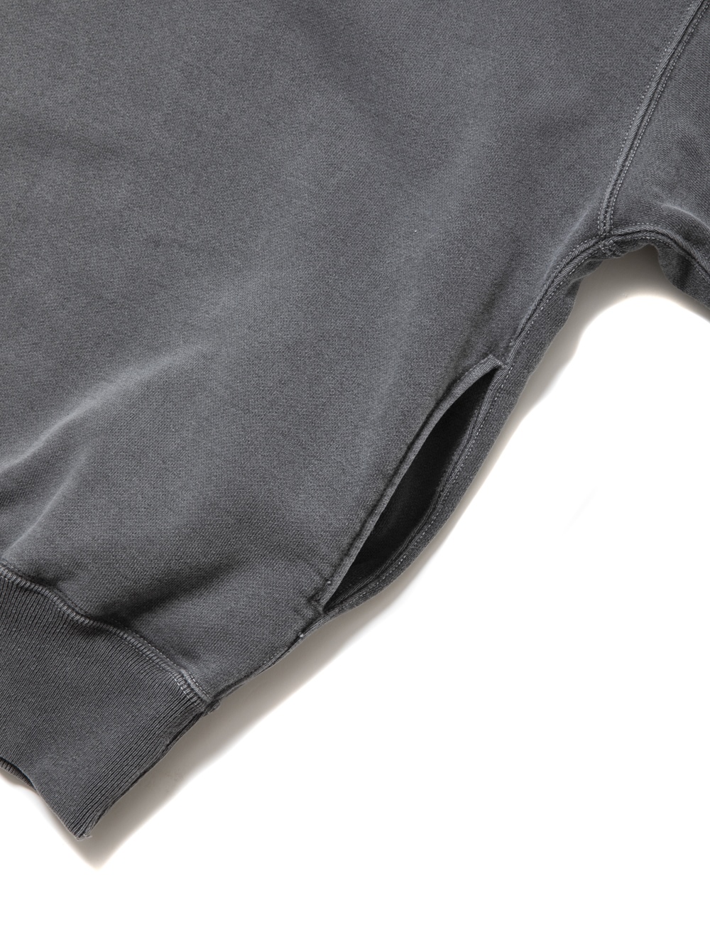 COOTIE PRODUCTIONS/Pigment Dyed Open End Yarn Sweat Crew（Black