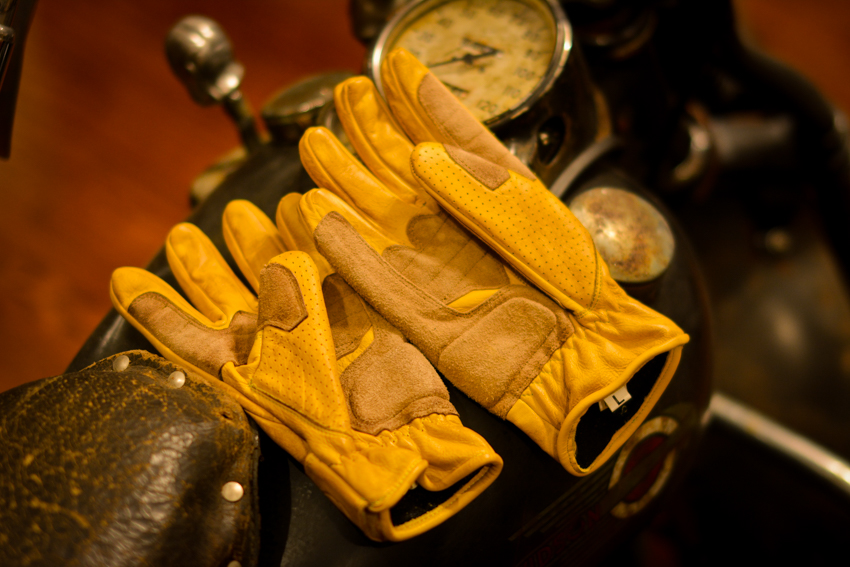 おしゃれなライダーは手元から！「エイジオブグローリー」 ビクトリー