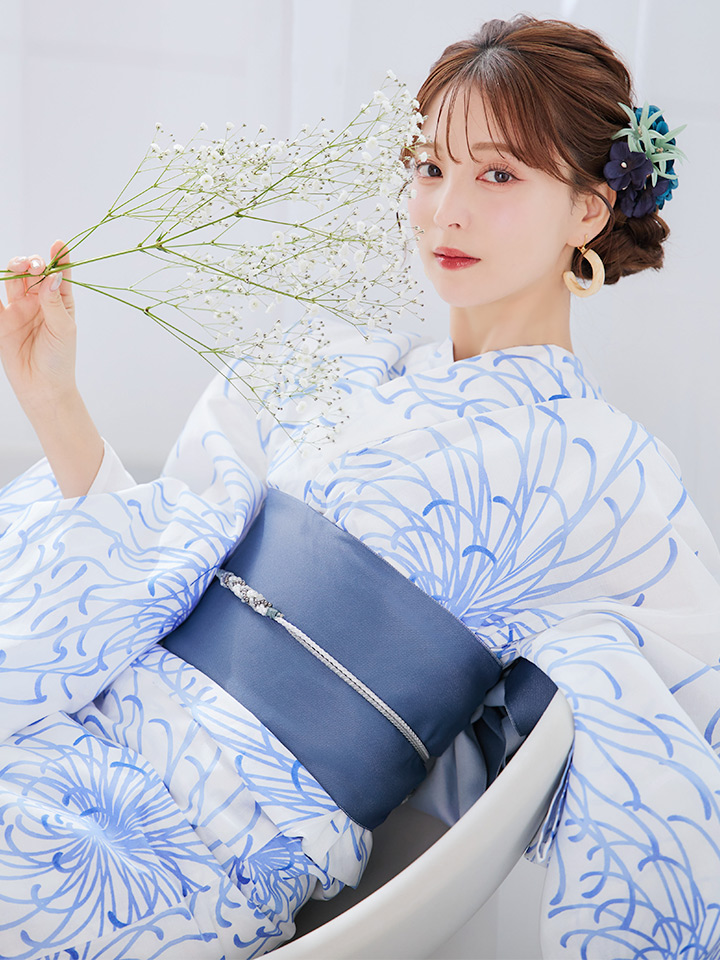 即日発送】白菊月の古典浴衣 【浴衣3点セット 浴衣/帯/下駄】[OF04