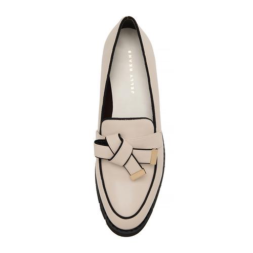 ノットリボントリミングローファー(23.0cm アイボリー): スニーカー