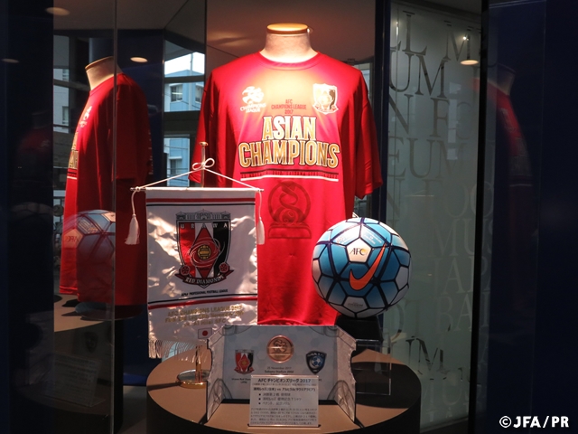 AFCチャンピオンズリーグ2017の浦和レッズ優勝記念Tシャツ、決勝戦使用