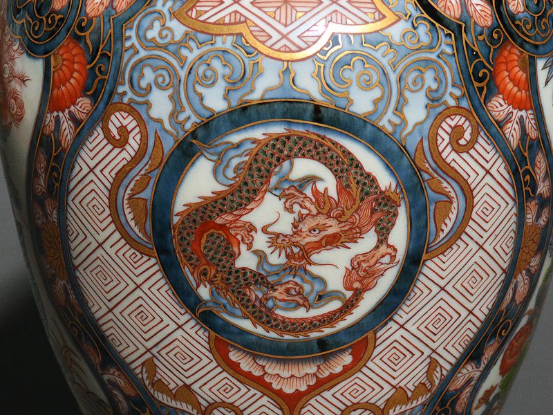 献上手古伊万里焼】特大沈香壷 染錦本金鶴図