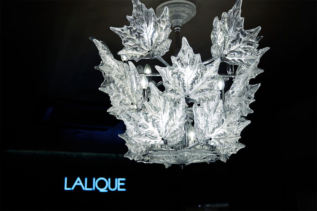 ガラスの魔術師が生み出すアートで 日常にすてきな魔法を