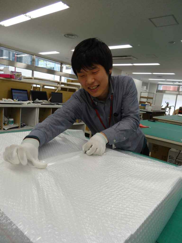 パネルの発送方法】パネルはどうやって梱包するの？ | ポスター印刷の