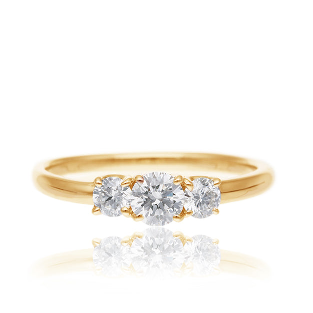 K18/Pt「中石0.2ct レイド」エンゲージリング｜【オレフィーチェ】Orefice