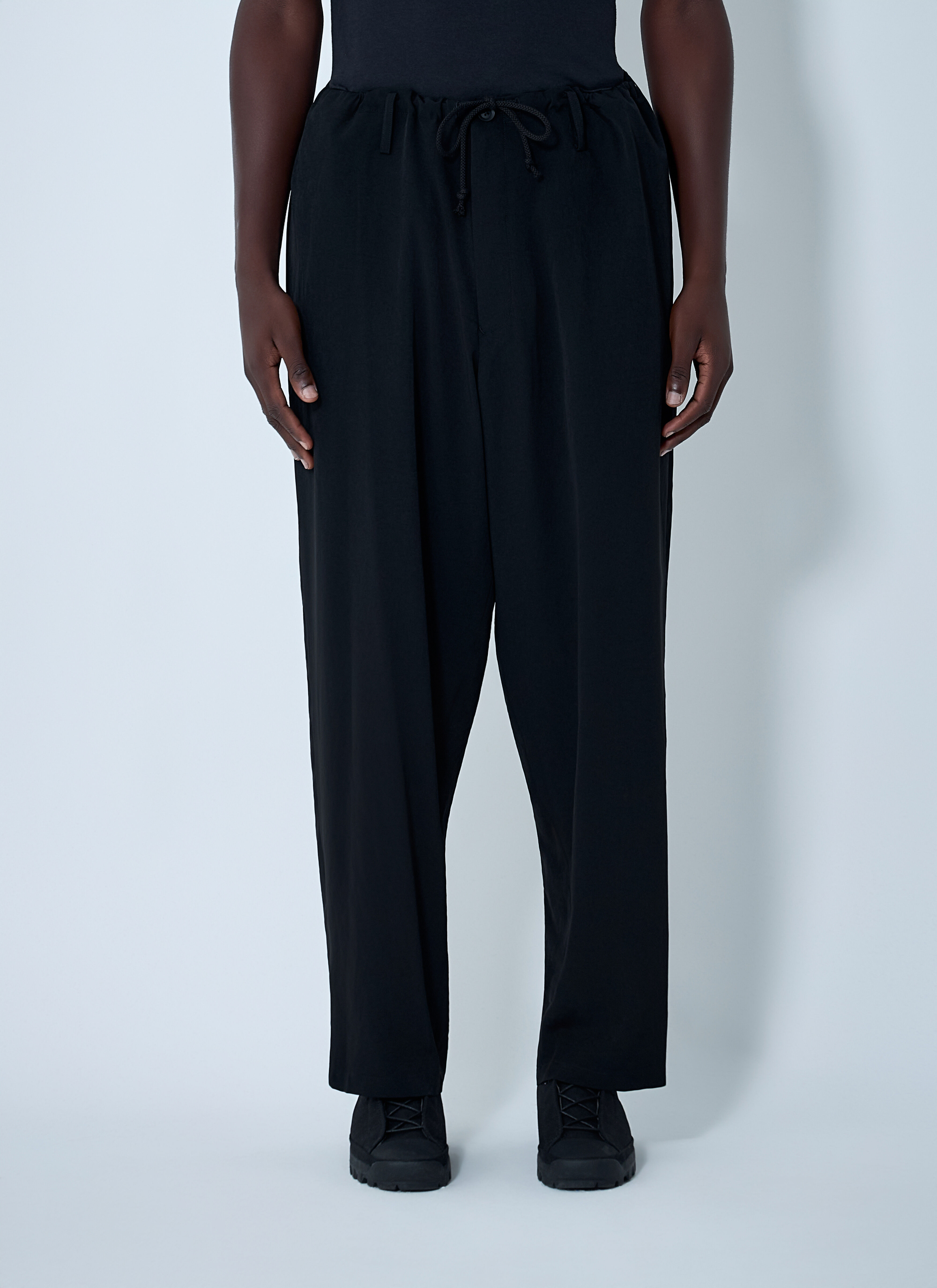 Yohji Yamamoto Men's' New Standard String Pants in Black | LN-CC®