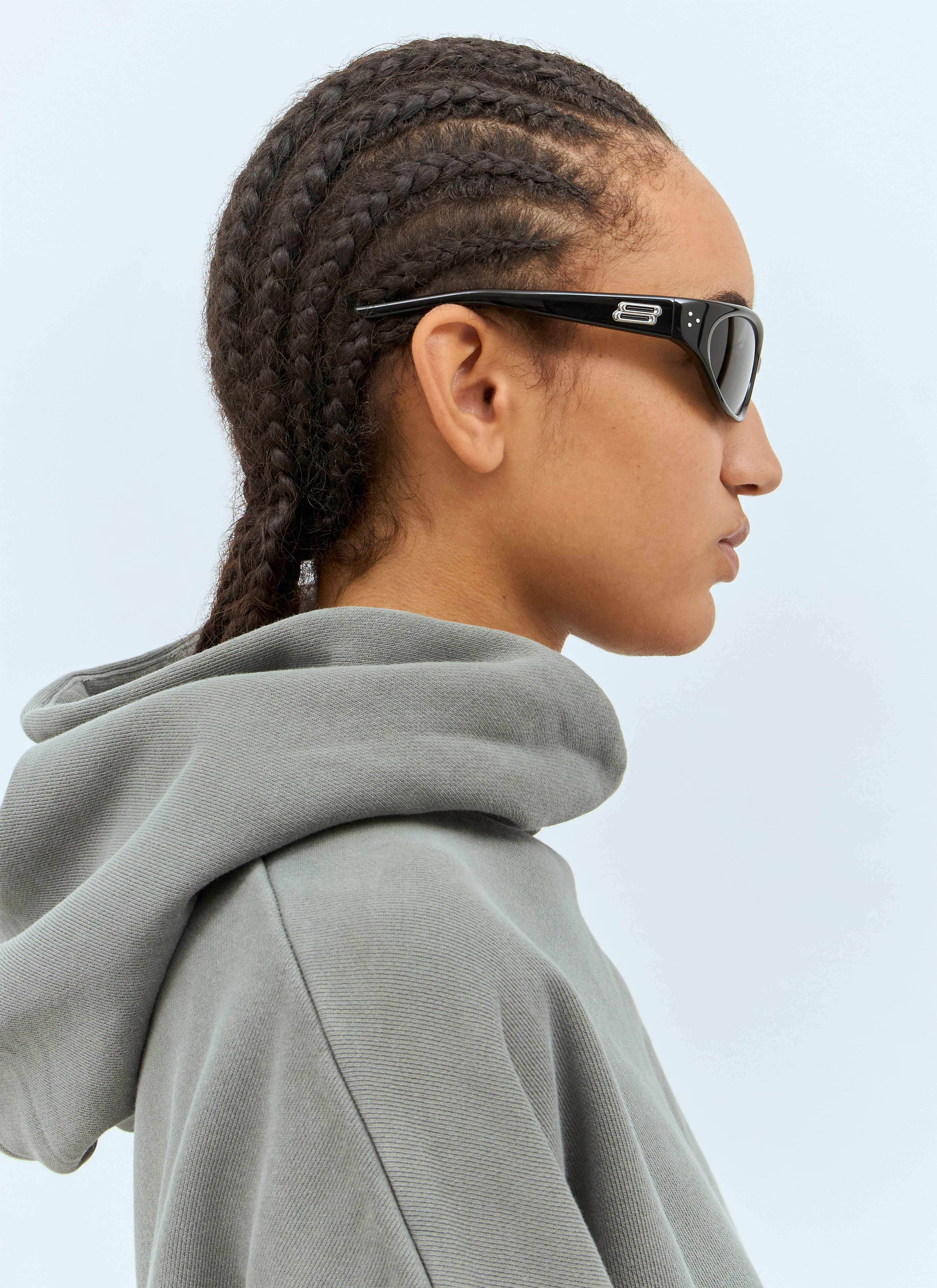 Gentle Monster レディース ヤング 01サングラス の ブラック | LN-CC®