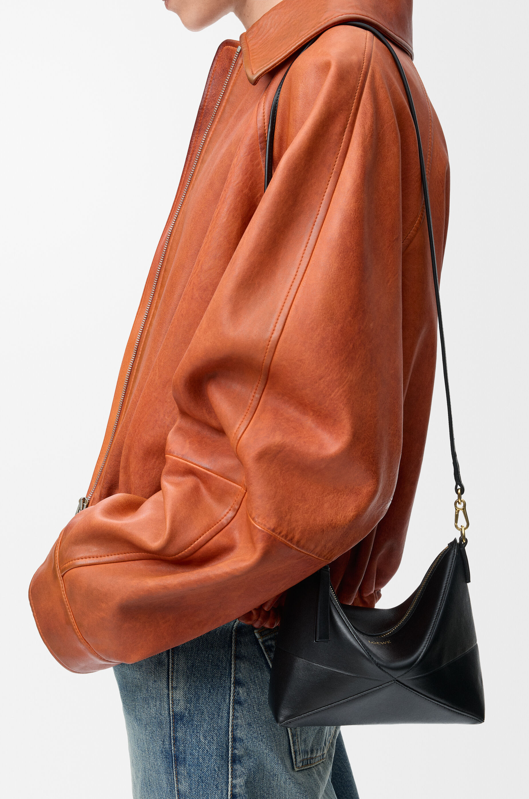 パズルフォルド ポーチ（シャイニーナパカーフ） ブラック - LOEWE