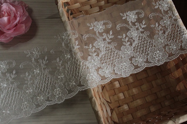 レースのお店 ななか ☆チュールレース オフホワイト 幅10.5cm繊細な