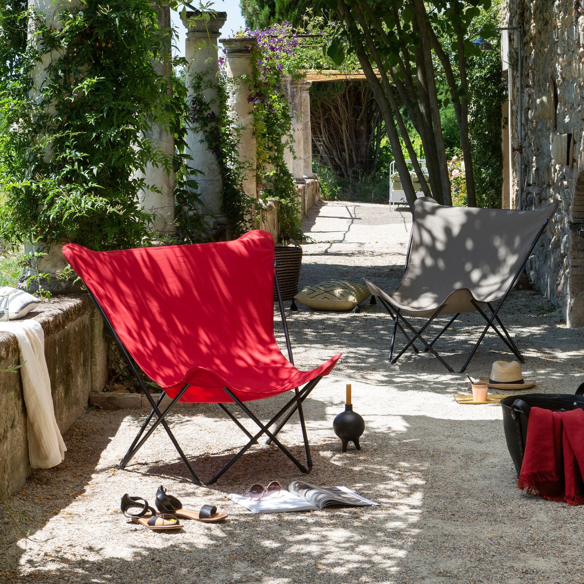ワイドバタフライチェア Pop Up XL Airlon 赤 Garance Noir | Lafuma