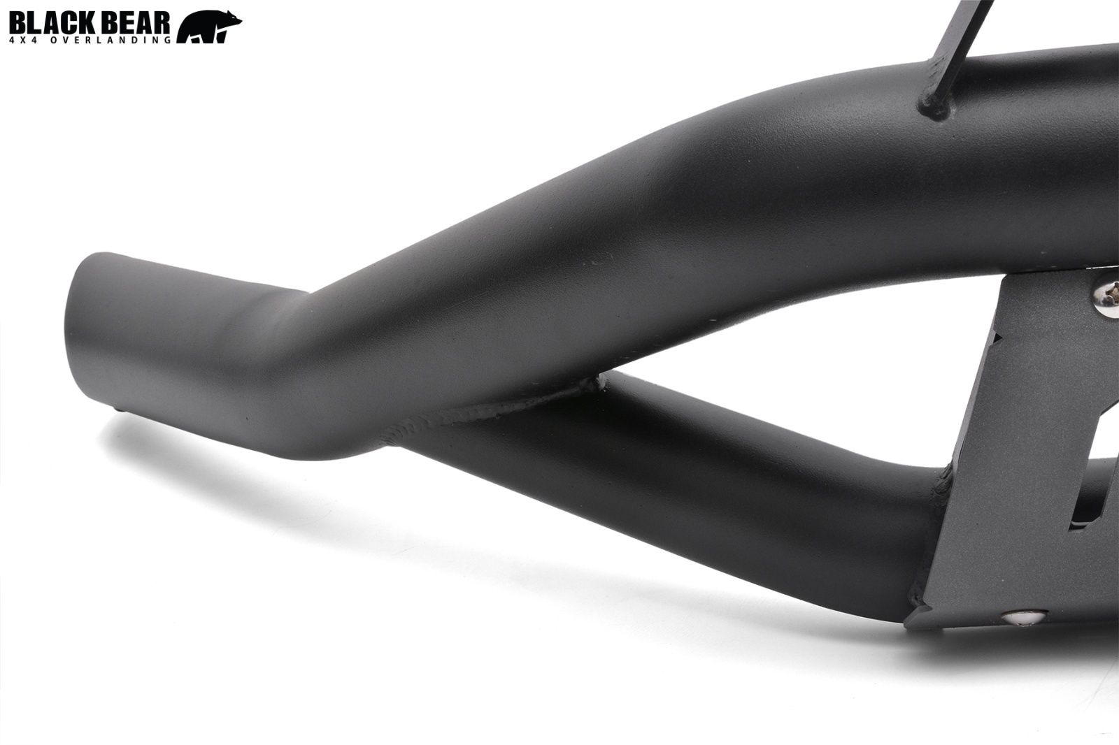 BLACK BEAR フロントバンパーガード［トライトン LC2T］