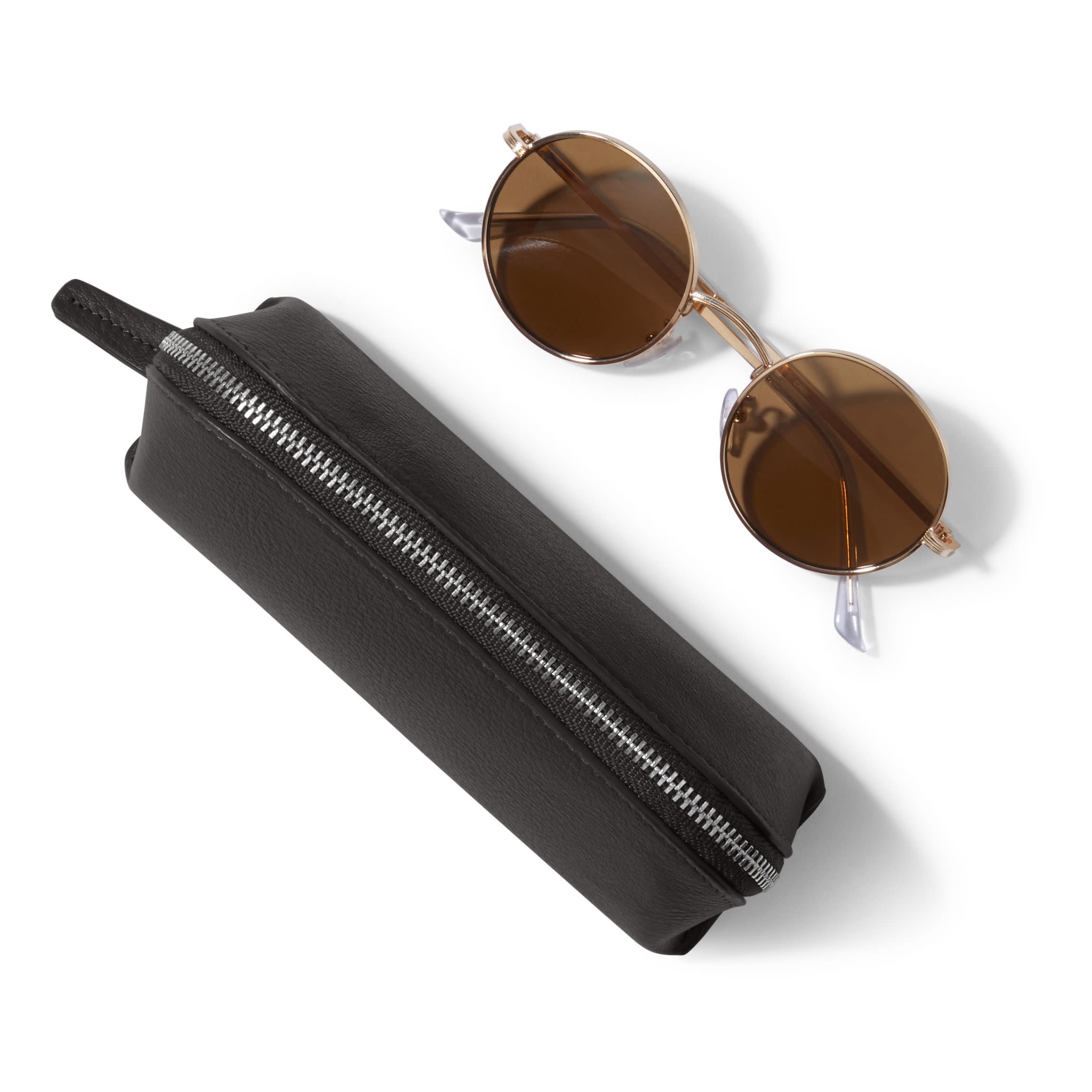 Zip Sunglass Case | Full grain leather, protective eyewear storage