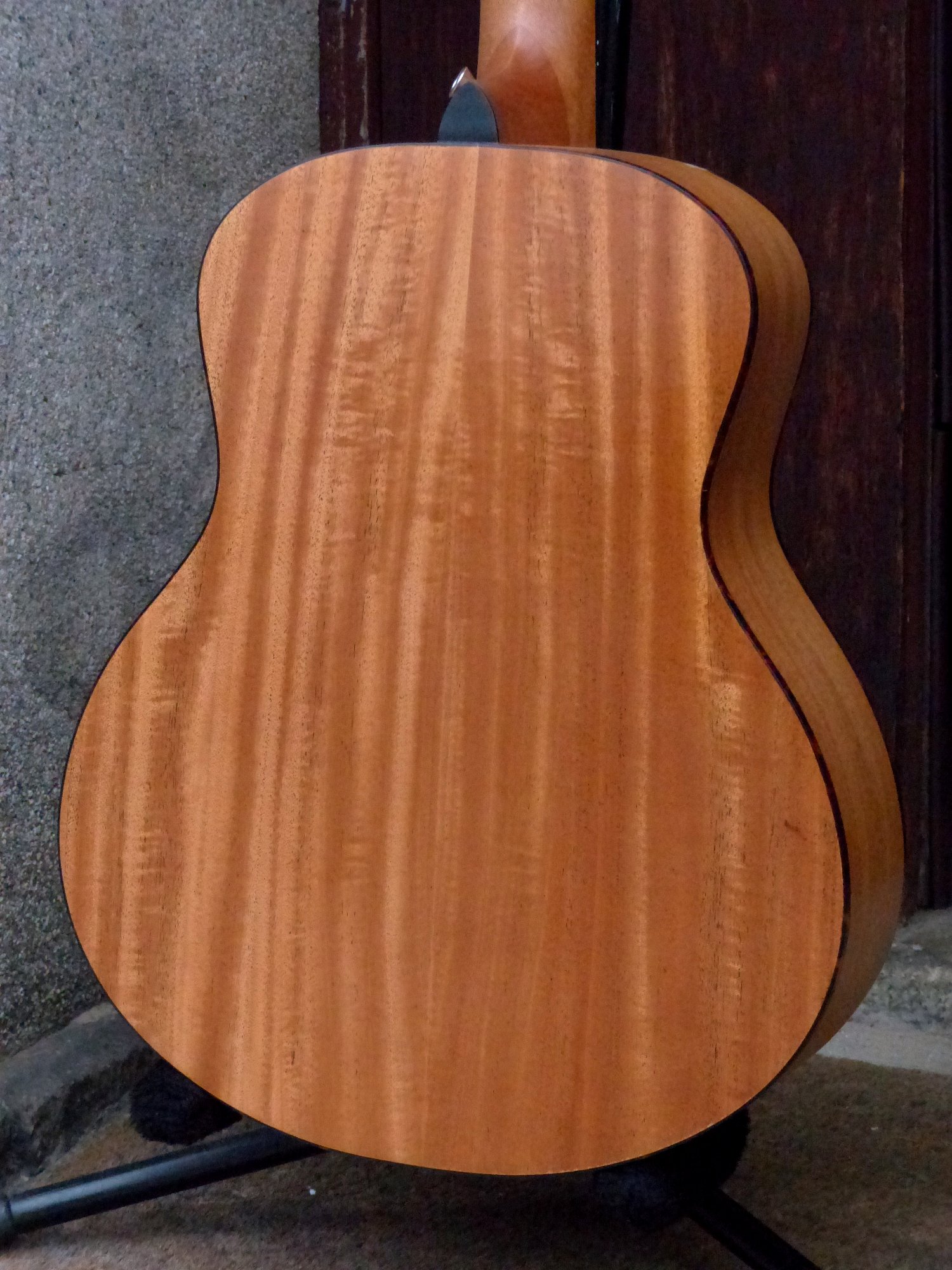 Elvis Master Mini 10 – 京町家のギターショップ ライトニン