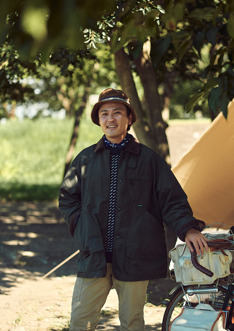 100年愛される「フィールド・コート」の現在地 世代別着こなしSNAP