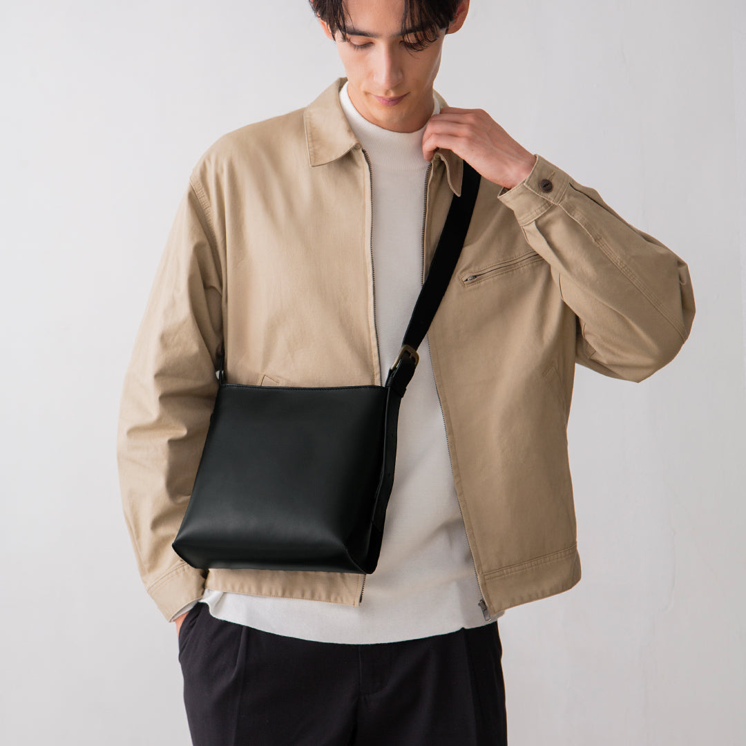 Bright Square Shoulder – マザーハウス 公式サイト