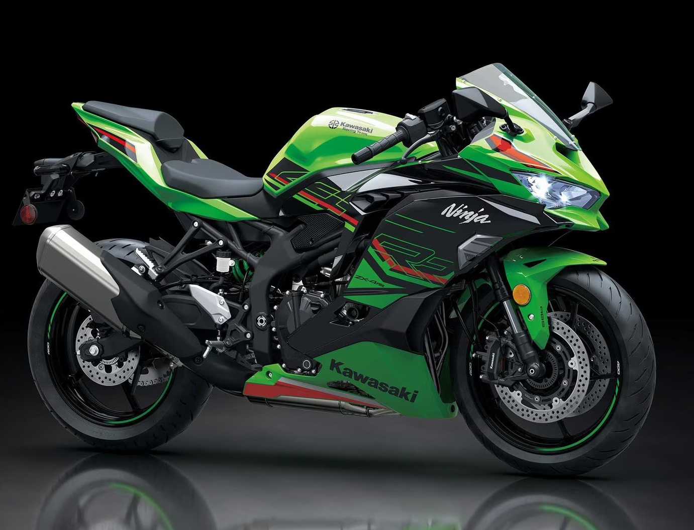 Kawasaki Announces New ZX-4RR: Four-Cylinder Supersport With