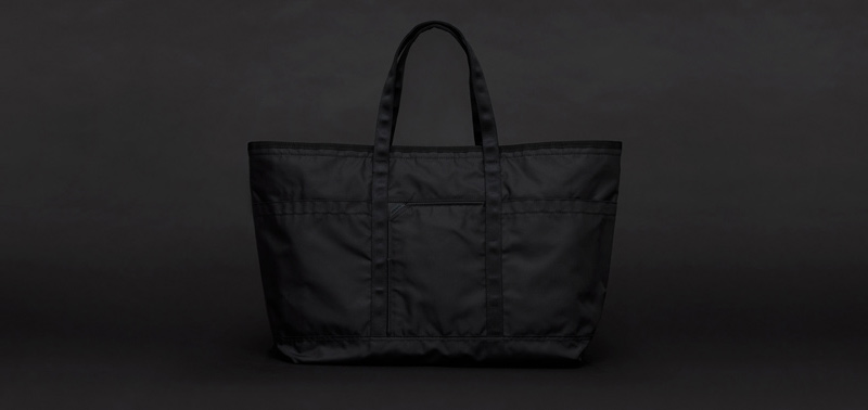 TOTE STANDARD L BLACK | STANDARD | PRODUCTS | MONOLITH ONLINE