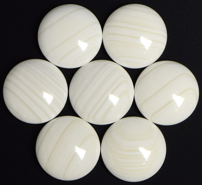 黒木碁石店 本蛤碁石 厳選雪印 40号 | 前川榧碁盤店