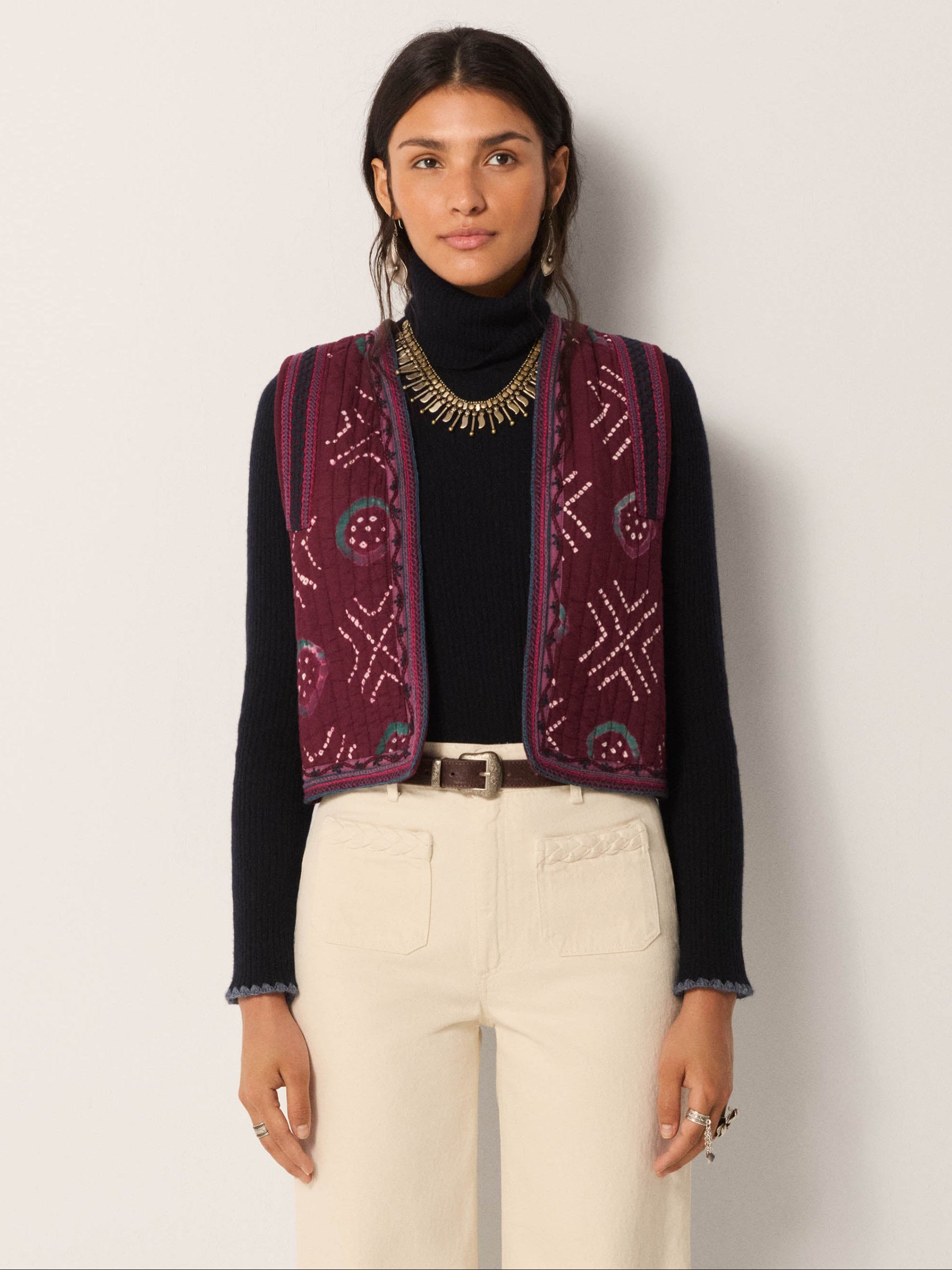 Natalie Vest – Maison Hotel