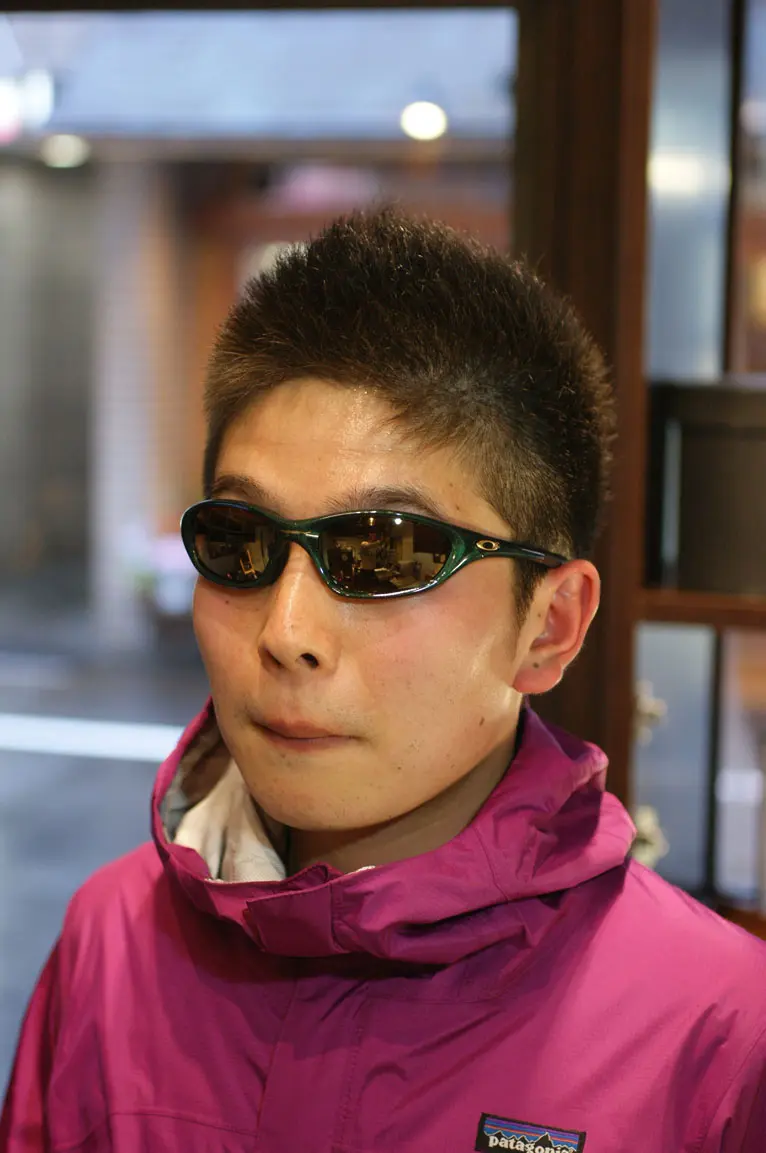 メガネ男子 & メガネ女子 」メガネ着用写真のご紹介