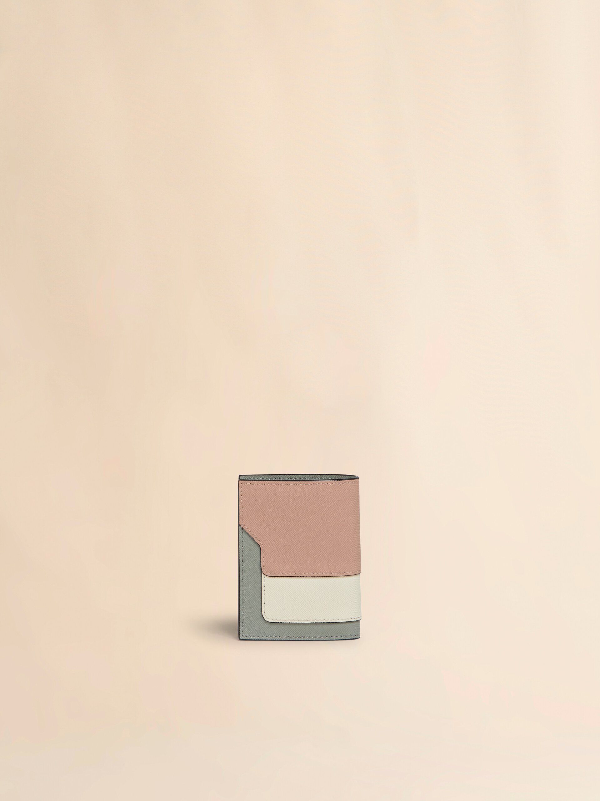 ライトピンク、ホワイト＆グレー サフィアーノレザー製二つ折り