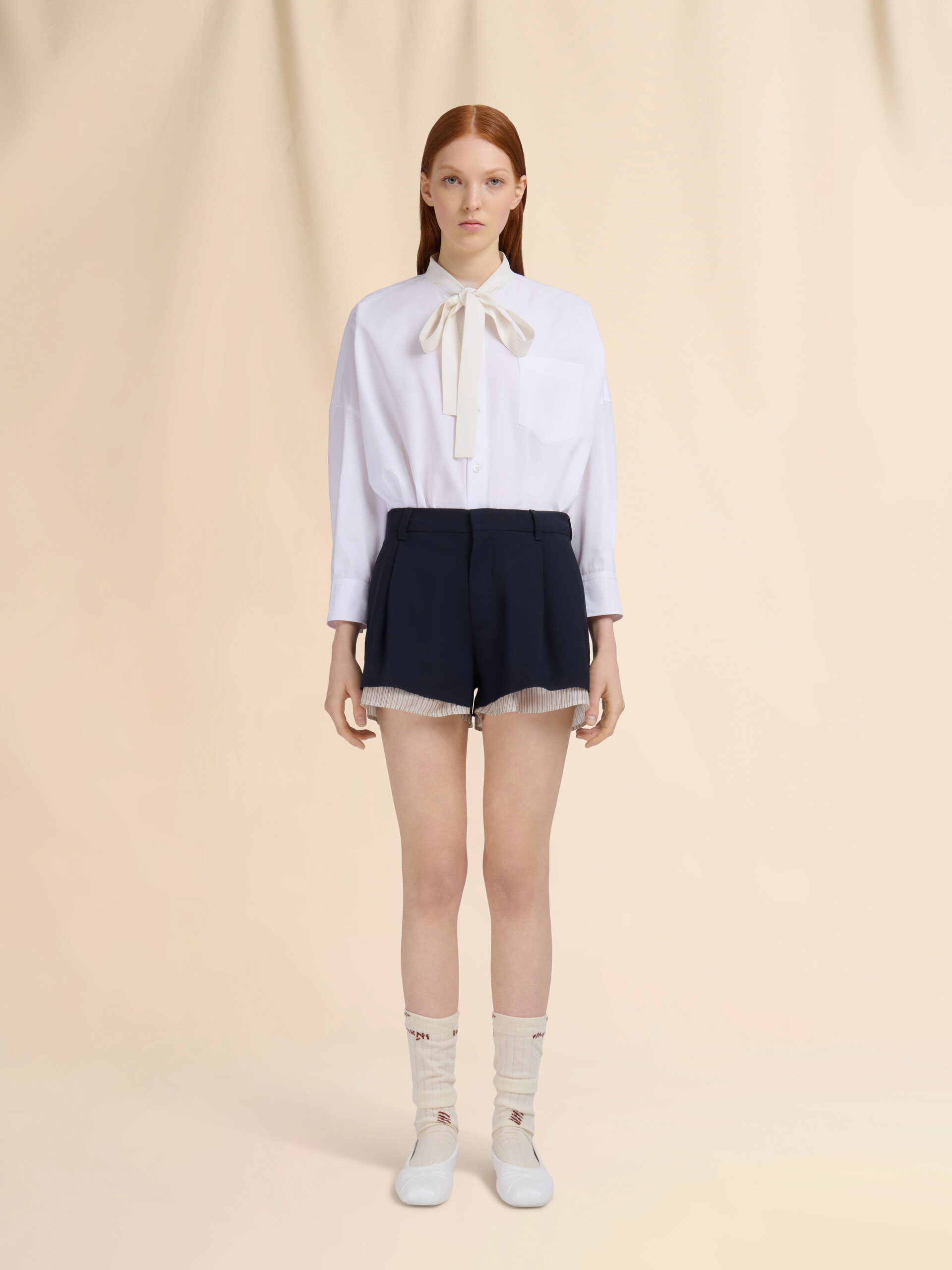 ディープブルー 露出した裏地付きウール製ショートパンツ | Marni