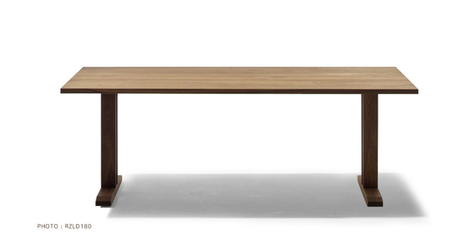 RITZ LOW DINING TABLE(幅140cm × 奥行80cm)の通販 / マスターウォール