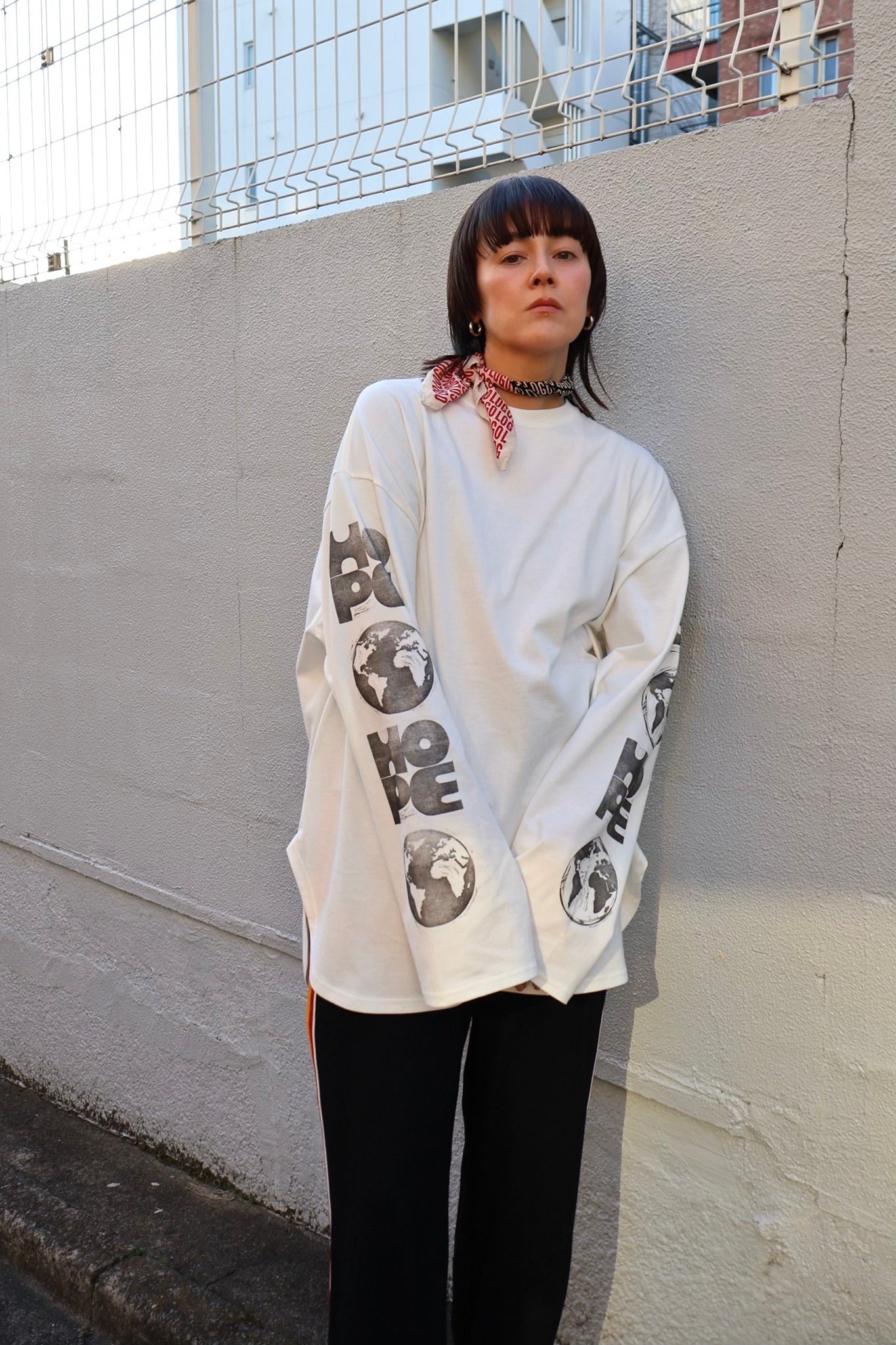 トップス Mediam Body Shape Tee Body Shape Tee – Mediam