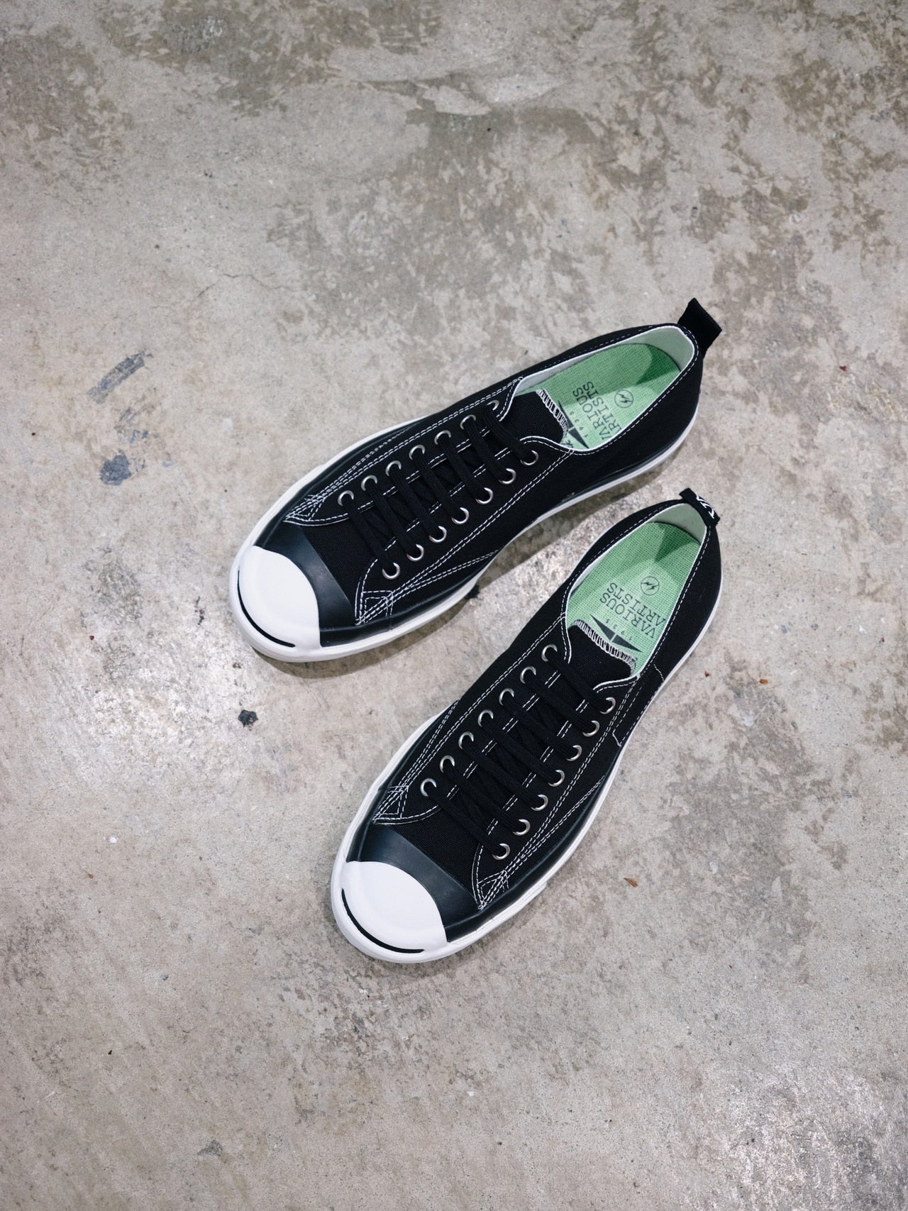 フラグメント」コラボなジャックパーセル！ 完売必至のブラック