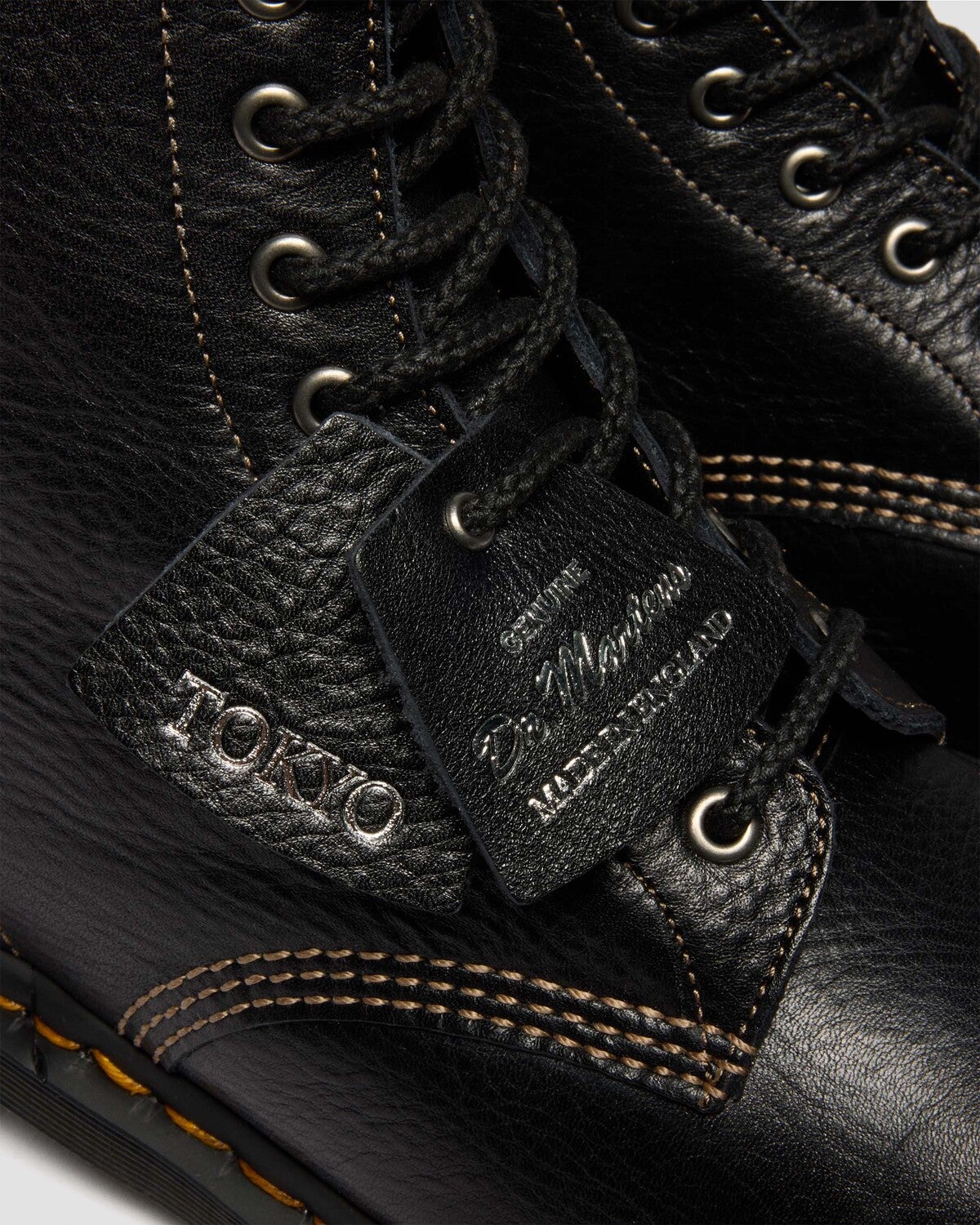 ドクターマーチン」の“東京限定モデル”は英国製のプレミアムな大人