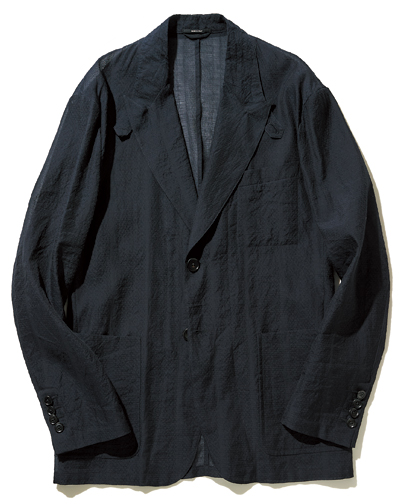 圧倒的なシアー感が初夏のスタイルを格上げ。エルメスの新作テーラード