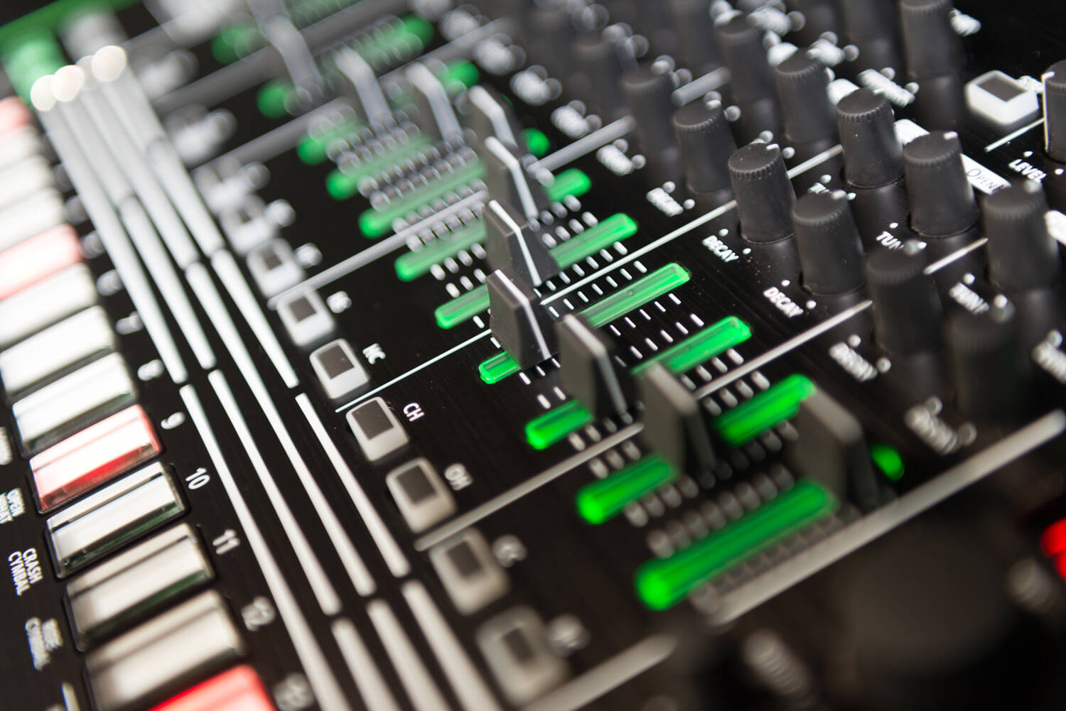 Roland AIRAその時が進みはじめた…！ 〜TR-8 遂にオリジナルの歴史に