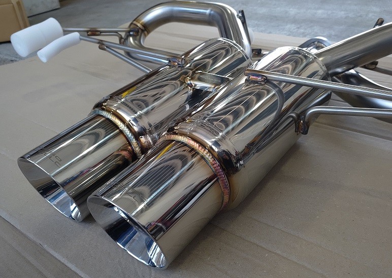 ☆シビック(FK7)、ロッソモデロマフラー取り付け☆ | ホンダ シビック