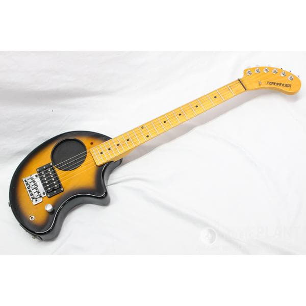 FERNANDES ZO-3 エレキギター イエロー アンプ内蔵ギター FERNANDES ZO