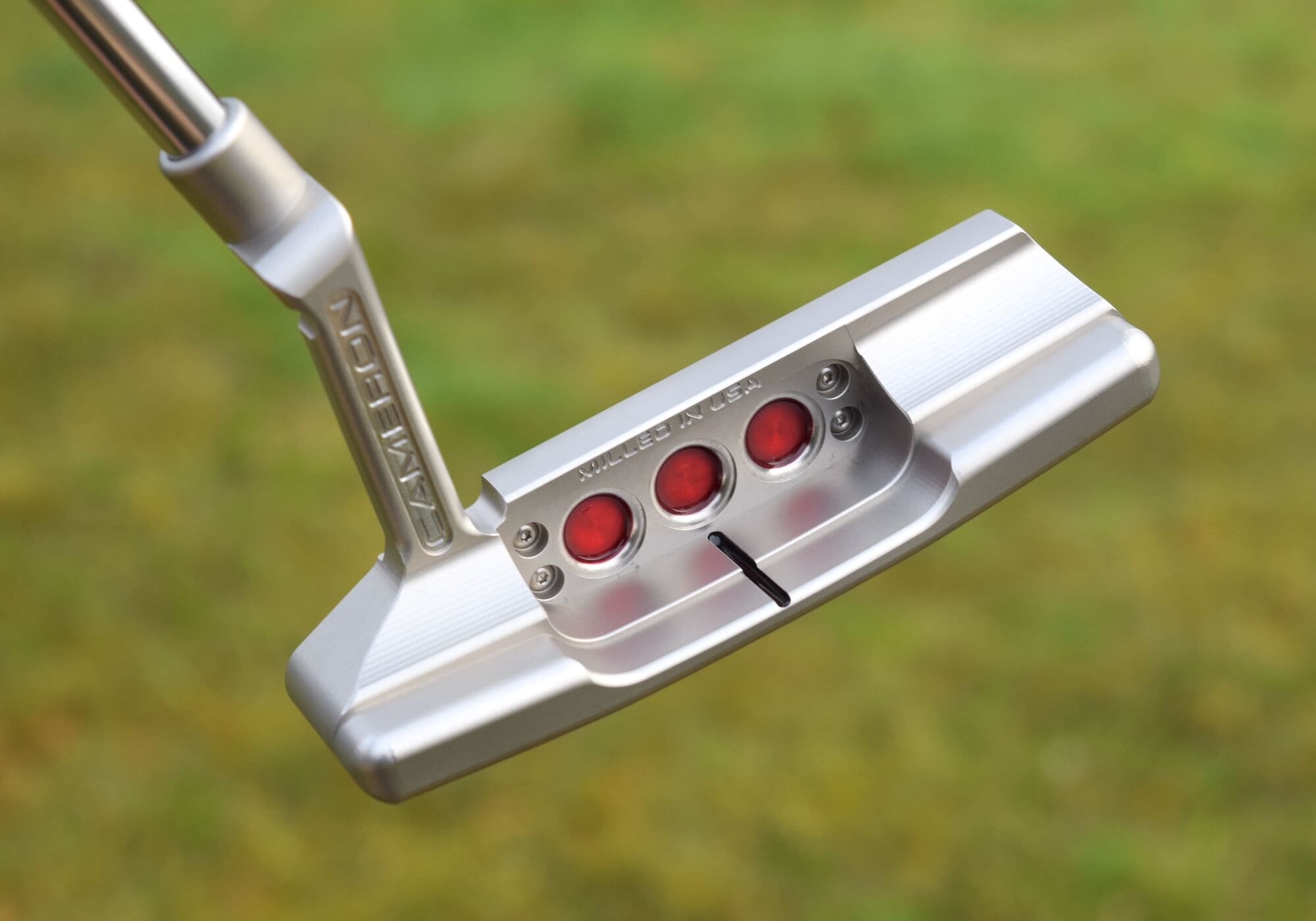 20年の時を経て復活！スコッティキャメロン「スタジオスタイル」最新パター